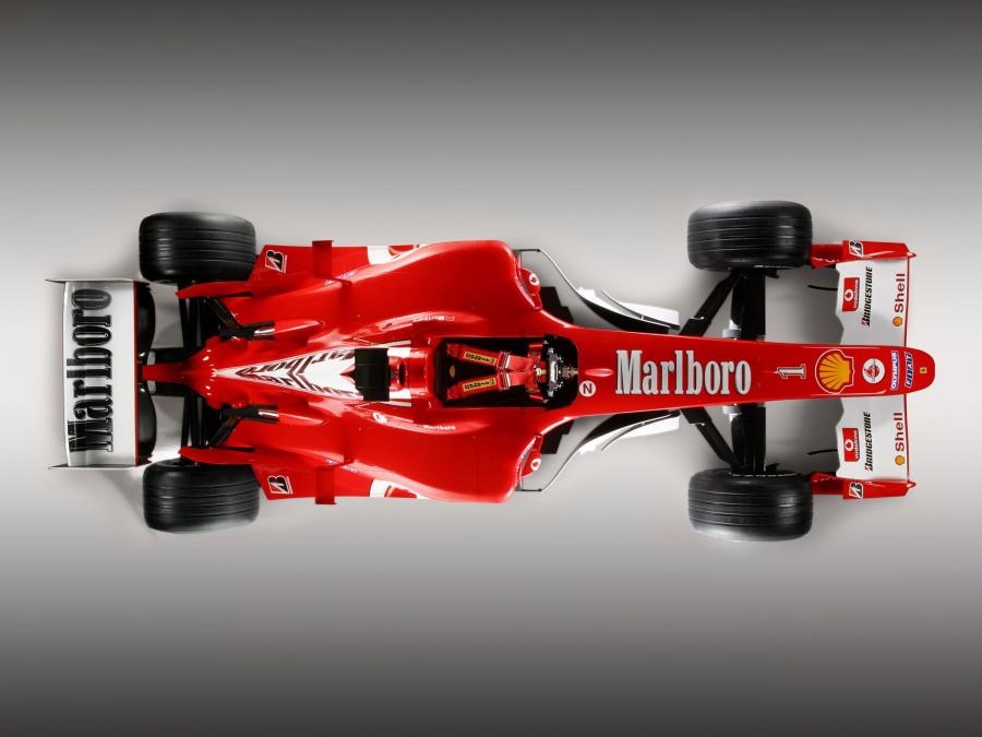  Ferrari F2004 2004 года  (фото 4 из 16)